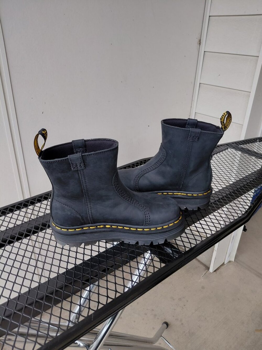 Dr. Martens Zebzag Rigger Slip-On Leather Boots Black Women’s Size 5